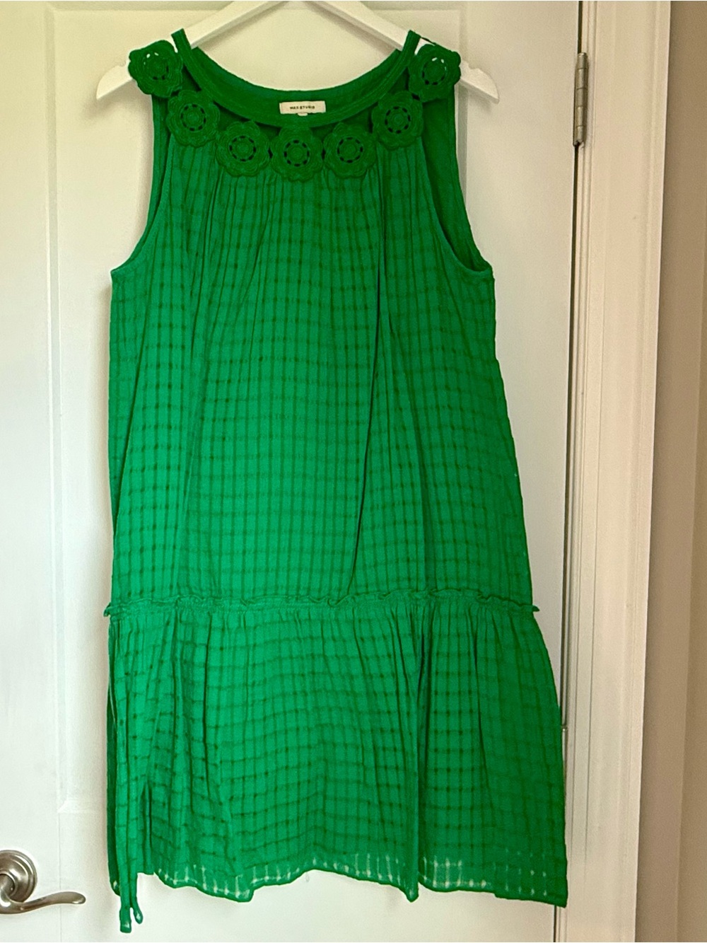 Green Sleeveless Crochet Yoke Dress